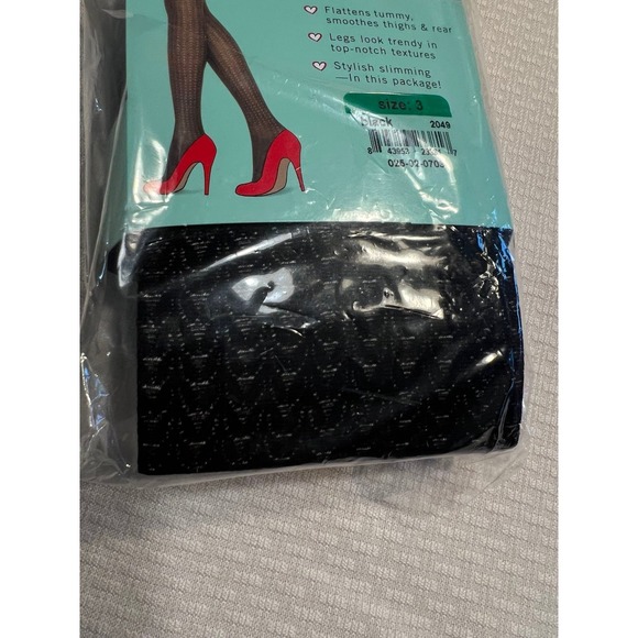 Assets by Laura Blakely Black Shaping Tights Textured Wishbone Size 3 - Picture 3 of 4
